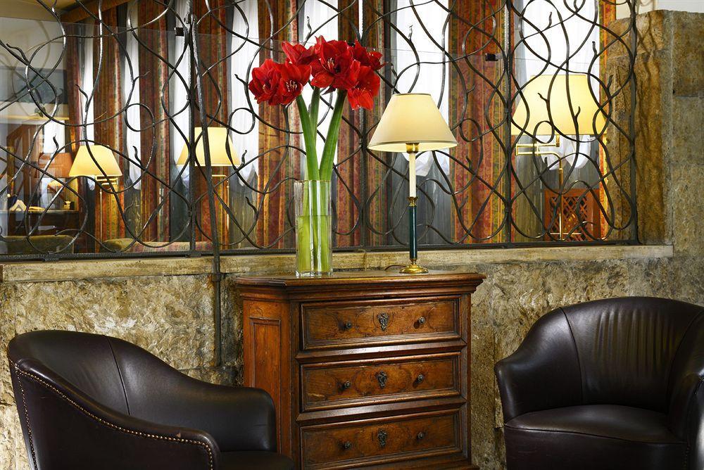 רומא Hotel Commodore מראה חיצוני תמונה